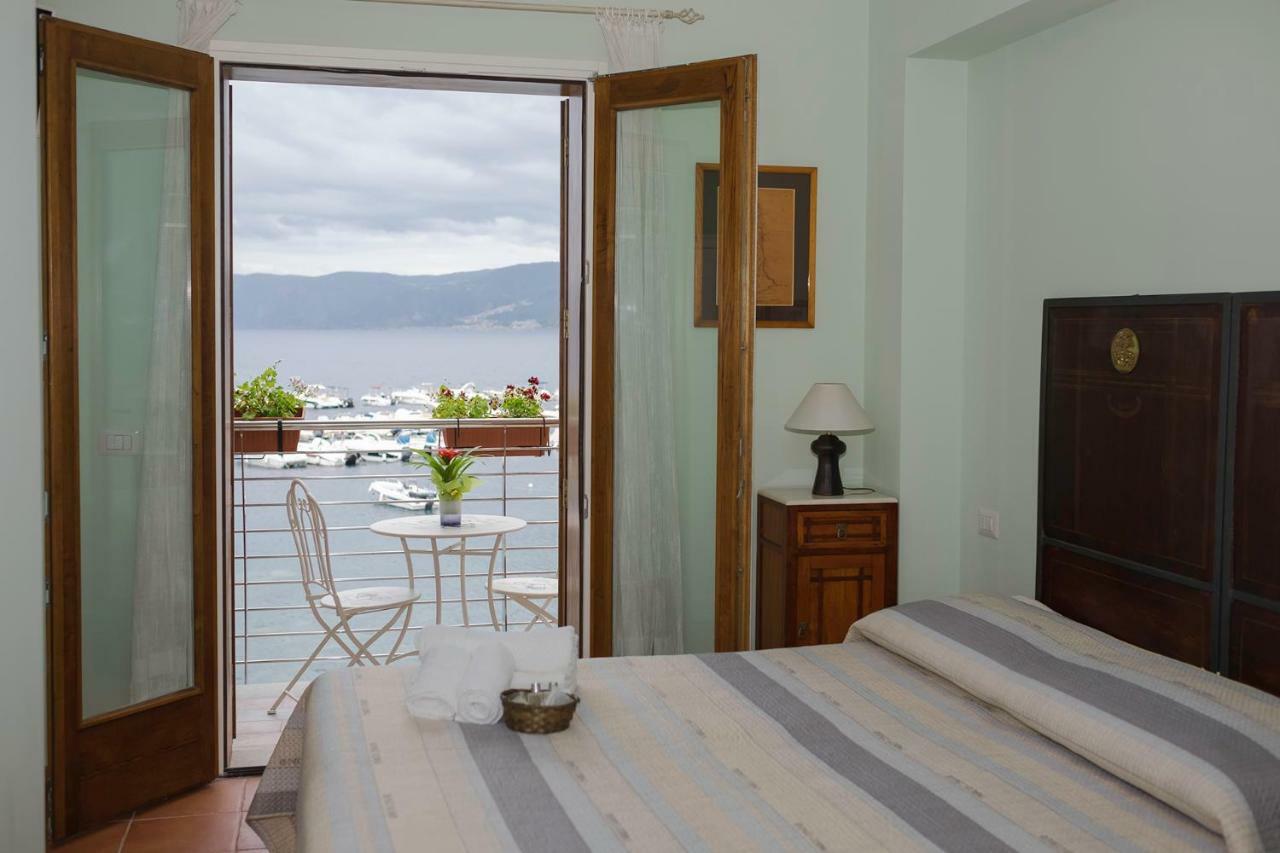 Bed and Breakfast La Sciabica Шилла Экстерьер фото