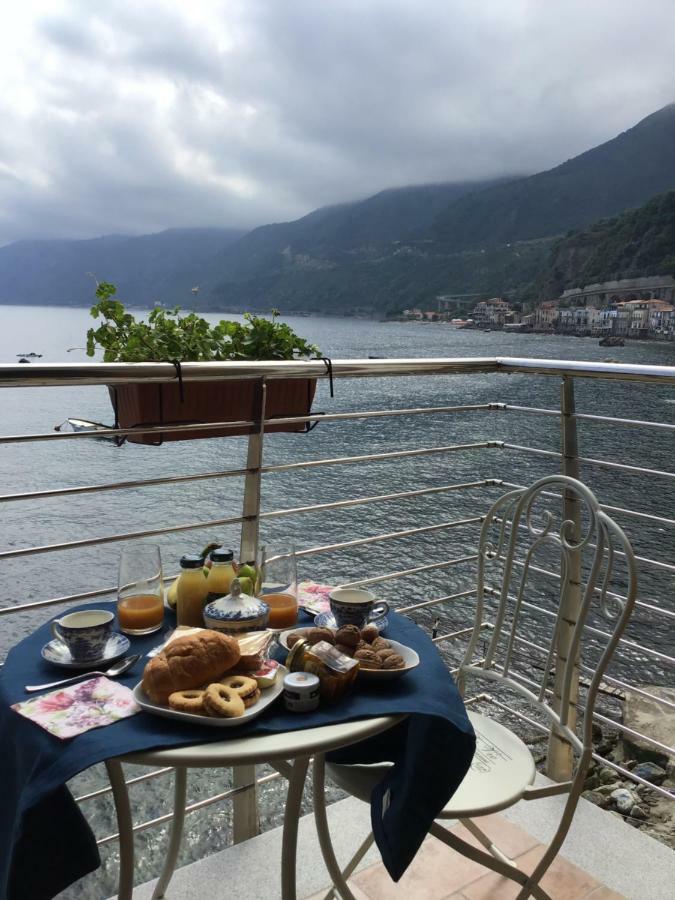 Bed and Breakfast La Sciabica Шилла Экстерьер фото
